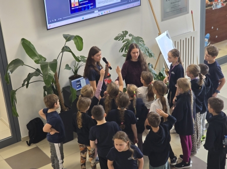 Dzień drugi Tygodnia Bezpiecznego Internetu w naszej szkole: Moc atrakcji i edukacji!