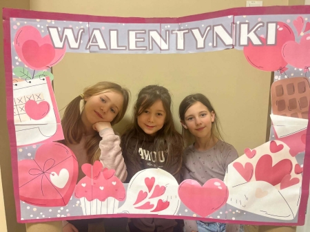 Szkoła w Różu i Czerwieni świętowała Walentynki!