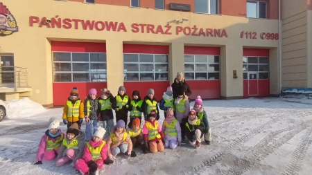 1B na wycieczce odwiedziła straż pożarną