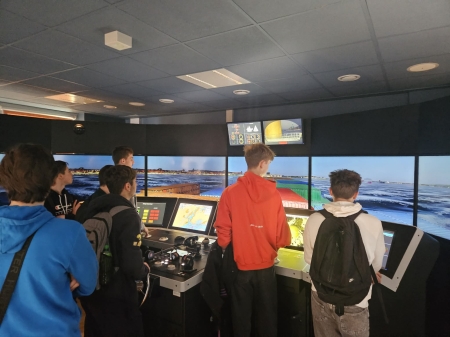 Klasa 3 LO na Drzwiach Otwartych Akademii Morskiej w Gdyni