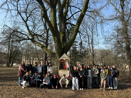 Dzień 2 – Cisza, piękno i wspólnota. Park Wenecja oraz katedra w Łodzi