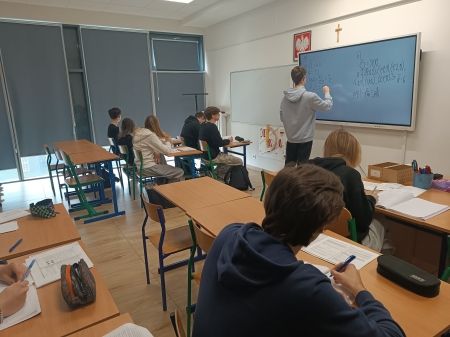 Matematyka w praktyce – uczniowie w roli nauczycieli