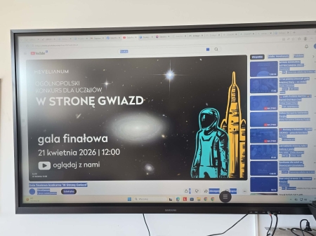 Sukces Julii z klasy 8 w konkursie „W stronę gwiazd”