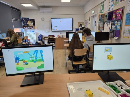 Fizyka w ruchu – lekcja z klockami LEGO Education