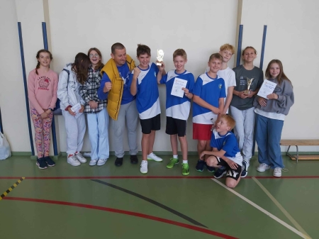 Powiatowe Igrzyska Dzieci i Młodzieży w badmintonie