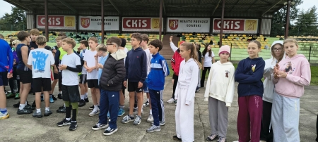Sportowe emocje podczas Miejskich Sztafetowych Biegów Przełajowych