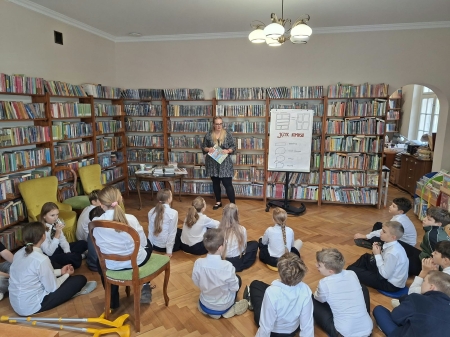 Strasznie ciekawe historie, czyli jak klasa 5 odkrywała magię komiksu!